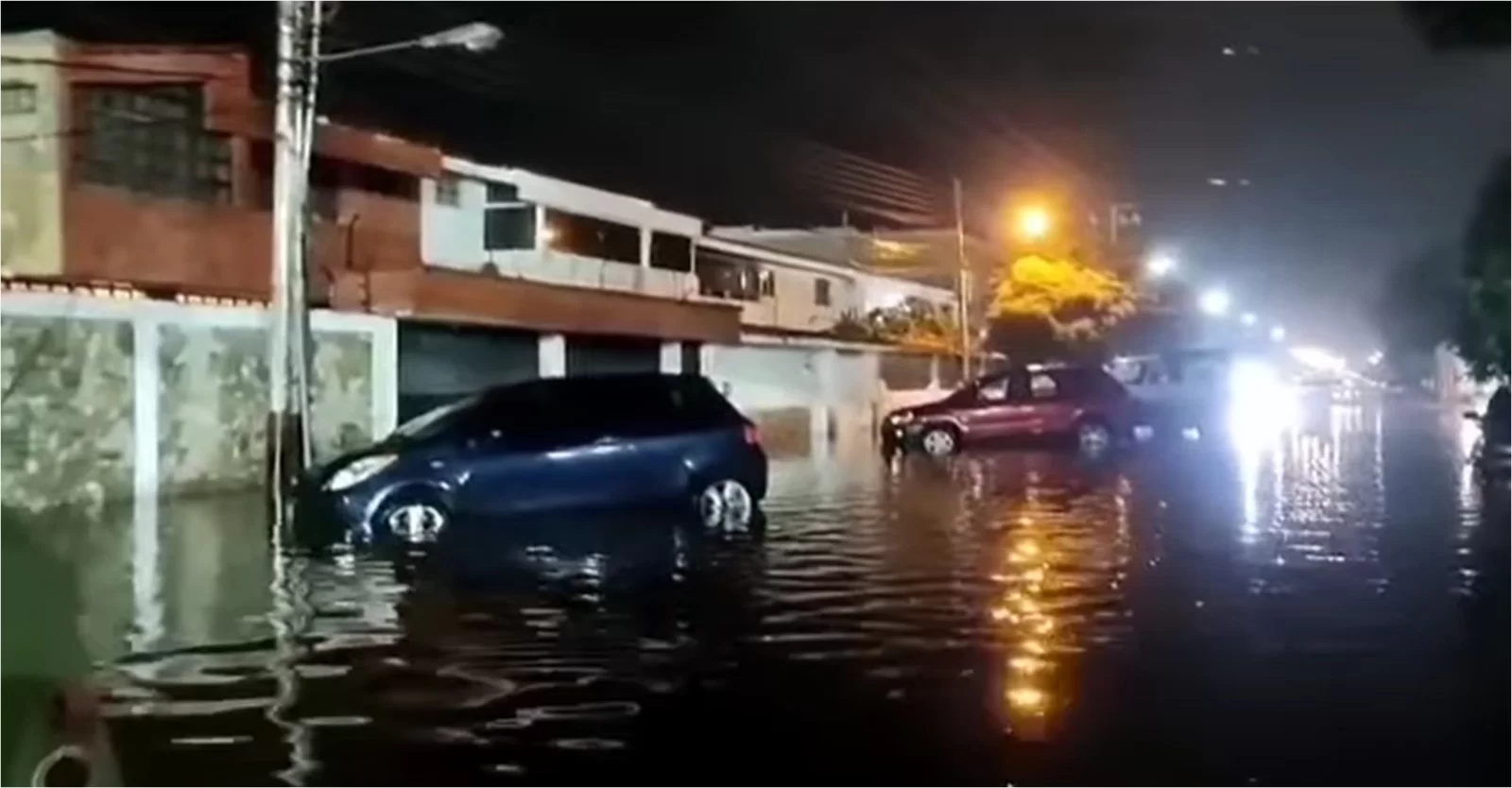 ¡Margarita! Fuertes lluvias causan inundaciones en Sabanamar (Video)