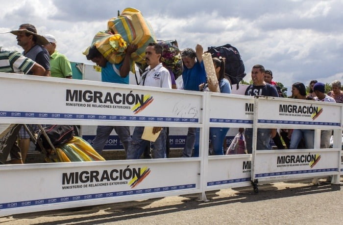 Activistas migrantes comparten los retos de integración en países de acogida