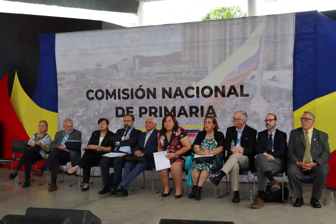 Comisión de Primaria se declara en «sesión permanente»