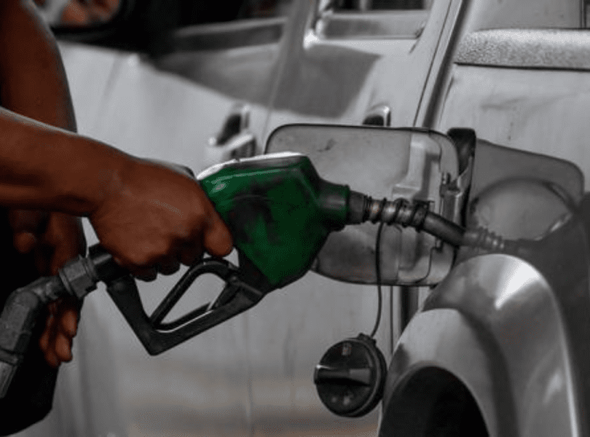 Denuncia de Yanira Gómez: Problemas en el suministro de gasolina en la E/S de Villa Rosa en Nueva Esparta