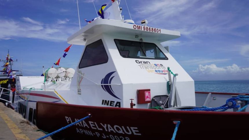 Inauguran ruta social marítima entre Porlamar y Coche con una frecuencia semanal