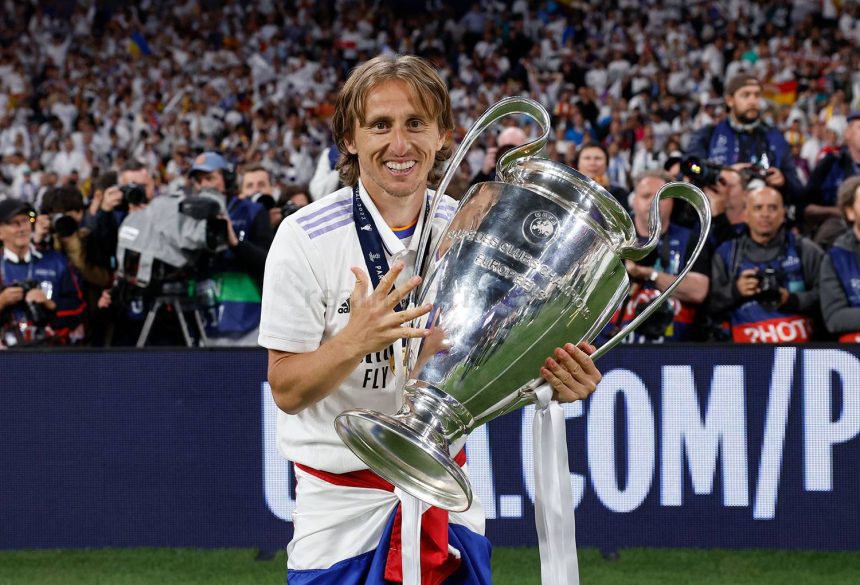 l Real Madrid acaba de anunciar en un comunicado la continuidad de Luka Modric.
