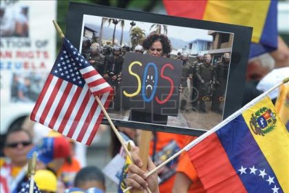 Presentan LEY para dar residencia permanente a venezolanos(as) en EEUU
