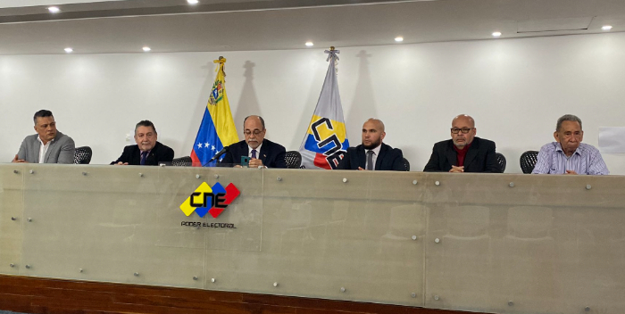 Rectores del CNE ponen su cargo a disposición de la AN electa en 2020