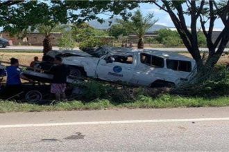 Vuelco de camioneta del Ministerio de Aguas en Margarita