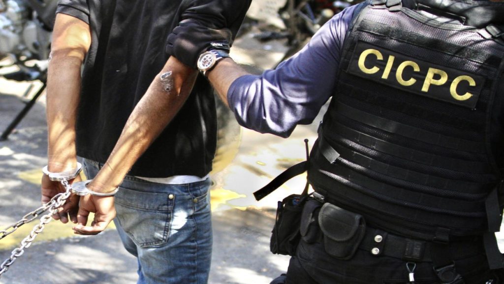 Joven de 16 años arrestado por asesinar a un agente del Cicpc en La Dolorita