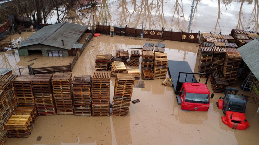 ¡Inundaciones en Chile! Evacuados miles de personas en el sur del país