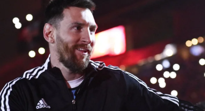 Sin lujos: La celebración de cumpleaños de Lionel Messi se hace viral