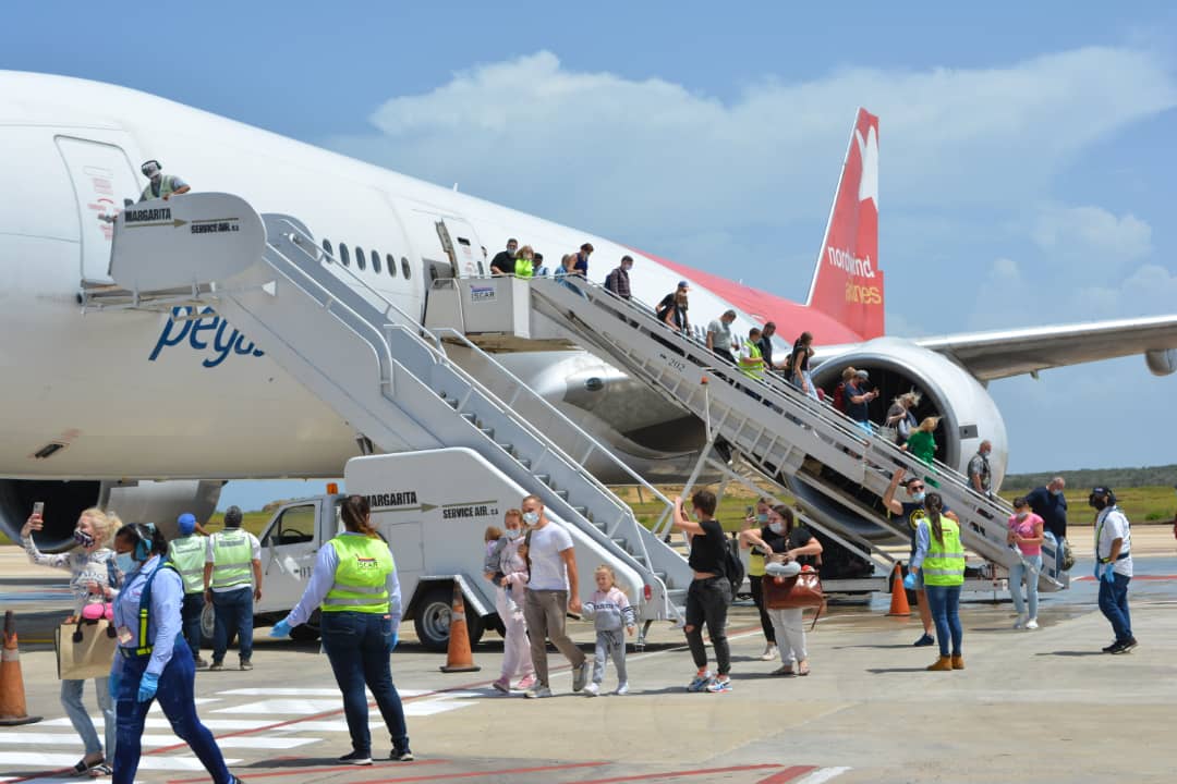 Operación chárter impulsa turismo en Margarita con turistas rusos