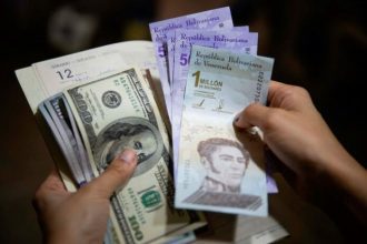 El Banco Central de Venezuela (BCV) determinó este lunes 17 de julio la tasa oficial del dólar a 28,60 bolívares 