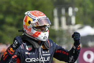 Verstappen logró una escapada ligeramente mejor desde el segundo lugar en la parrilla