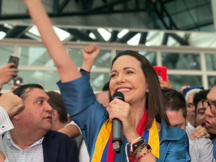 María Corina Machado lidera las preferencias en las primarias opositoras, afirma Braulio Jatar Alonso