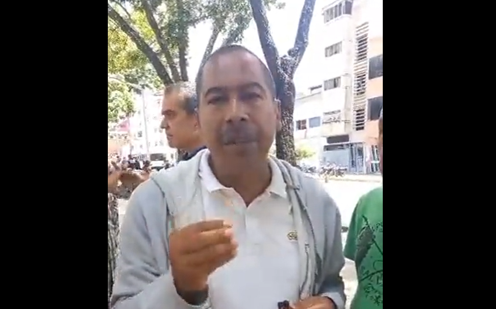 n: En un vídeo reciente, la Coalición Sindical convoca a trabajadores y jubilados a una protesta en la Plaza Morelos el 26 de julio a las 10:00 AM, para movilizarse hasta la Fiscalía en Parque Carabobo y manifestar contra las violaciones a los derechos laborales.