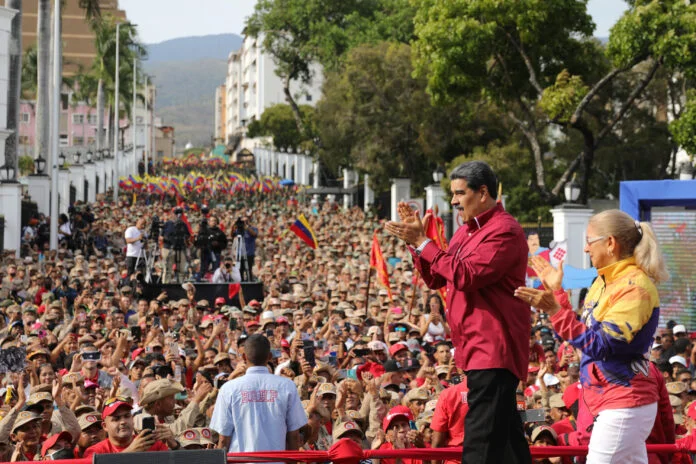 El presidente Nicolás Maduro expresa gratitud por las masivas movilizaciones en defensa de Venezuela