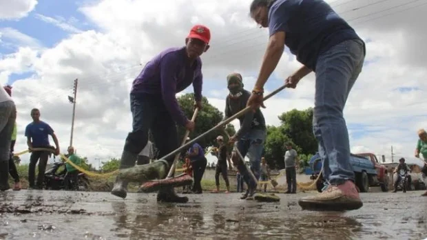 El paso de la onda tropical 23 ocasiona daños en múltiples viviendas del estado Sucre