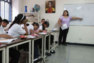 A pocos días de que inicien las vacaciones del año escolar 2022-2023, se entregará uno de los pagos que reciben los docentes venezolanos