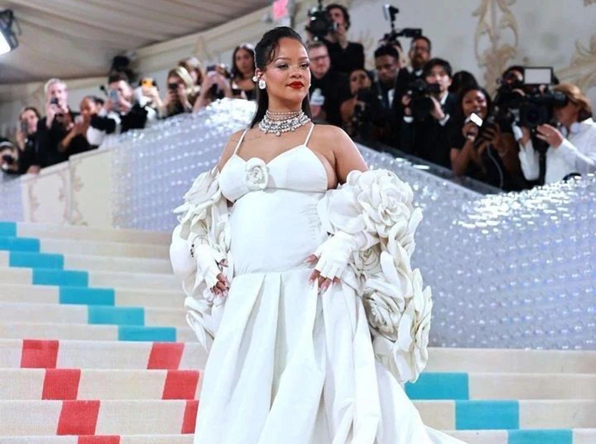 Rihanna dio la bienvenida a su segundo bebé