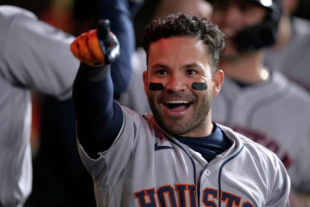 ¡SÚPER RATÓN LUCIÉNDOSE! José Altuve lográ la hazaña de “La Escalera” en la MLB (+VIDEO)