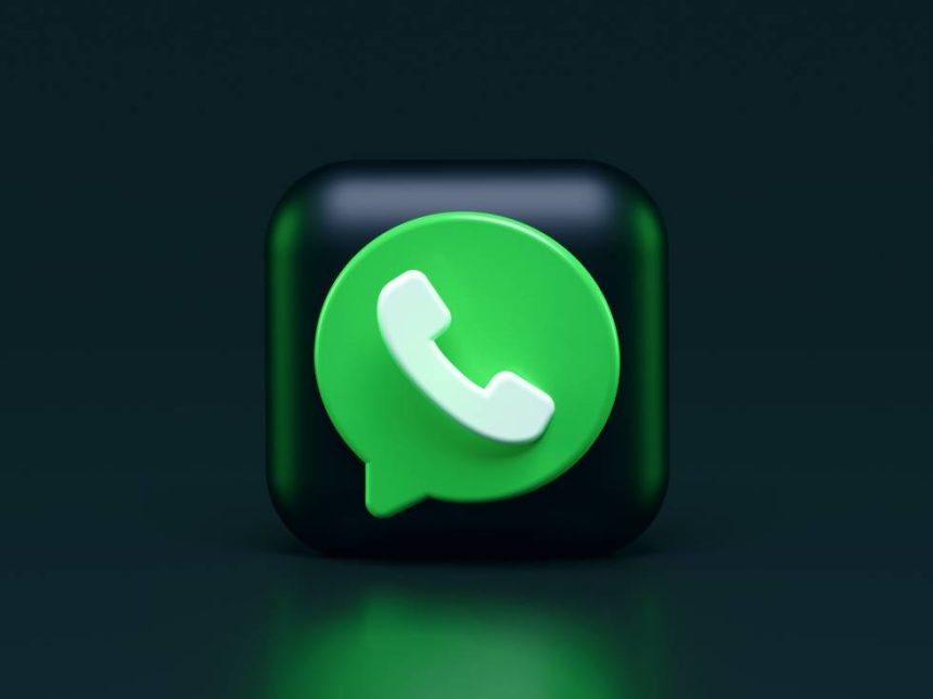 Una de las aplicaciones de mensajería instantánea mas famosa del mundo es sin duda alguna WhatsApp