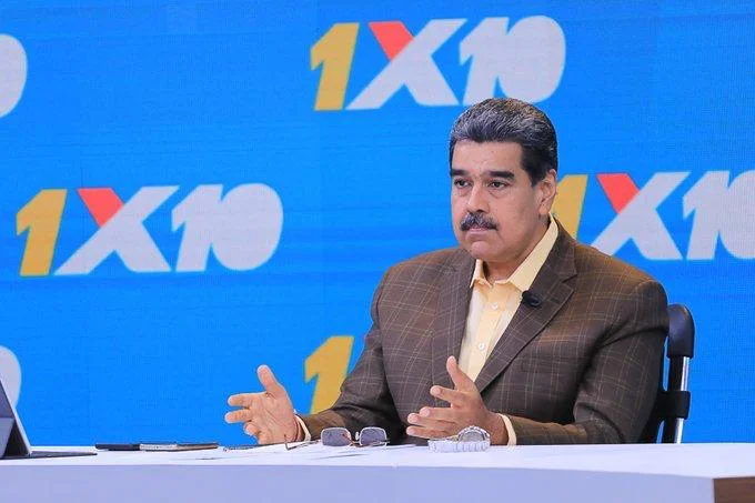 Maduro insta a gobernadores y alcaldes a buscar soluciones para los casos del 1X10