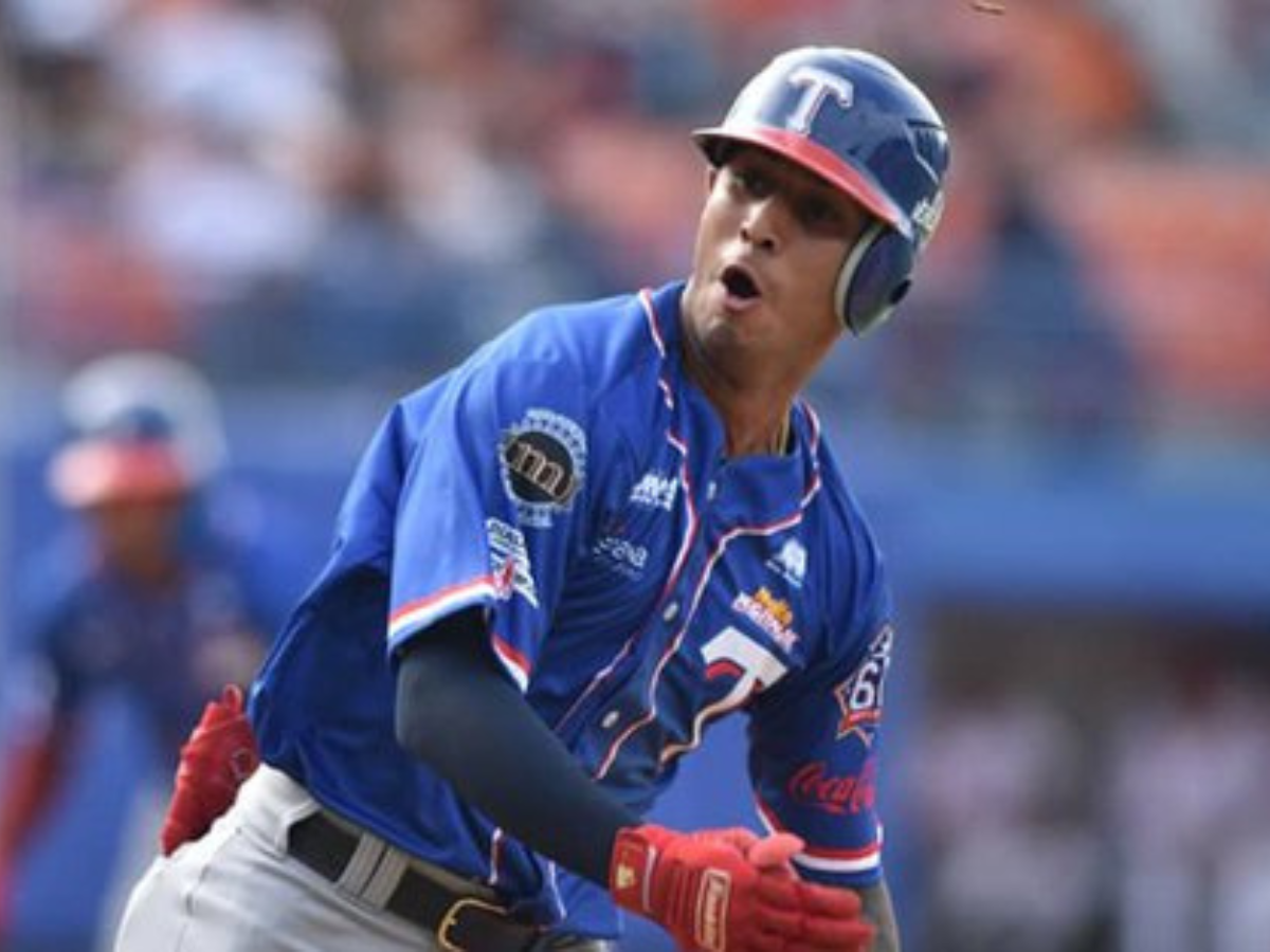 Tiburones logra concretar la firma de Brayan Rocchio