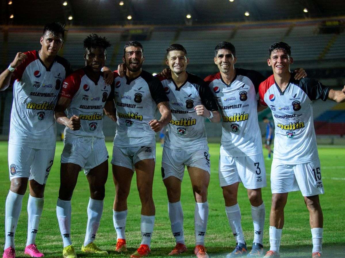 Caracas FC busca mantener su impecable racha frente a Estudiantes