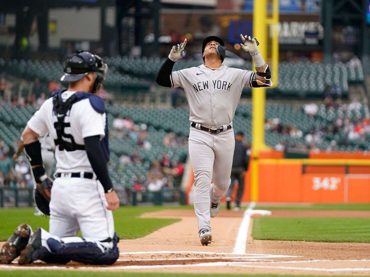 Gleyber Torres vuelve a hacer desaparecer la pelota