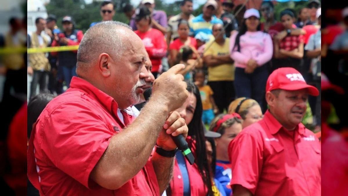 Diosdado continúa avivando la confrontación con la oposición: ‘Aquí estamos junto a personas auténticas, de verdad, verdadera’ (Video)