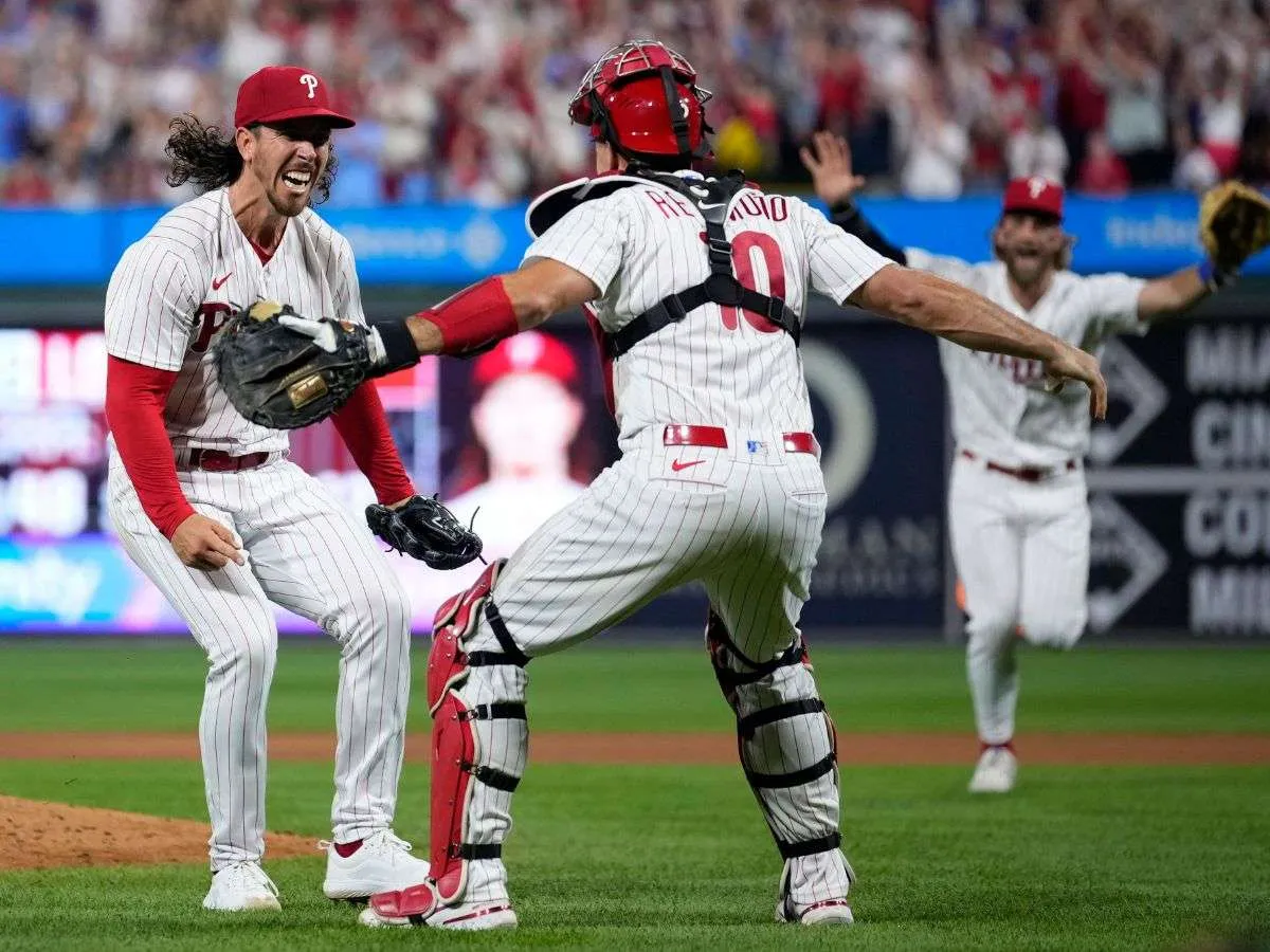 Michael Lorenzen logra un juego sin hits contra los Nats