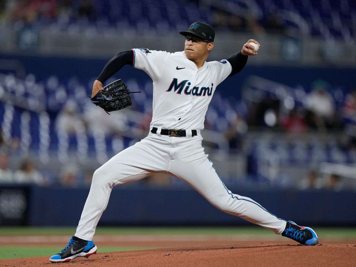 Luzardo, imbatible frente a los Rays