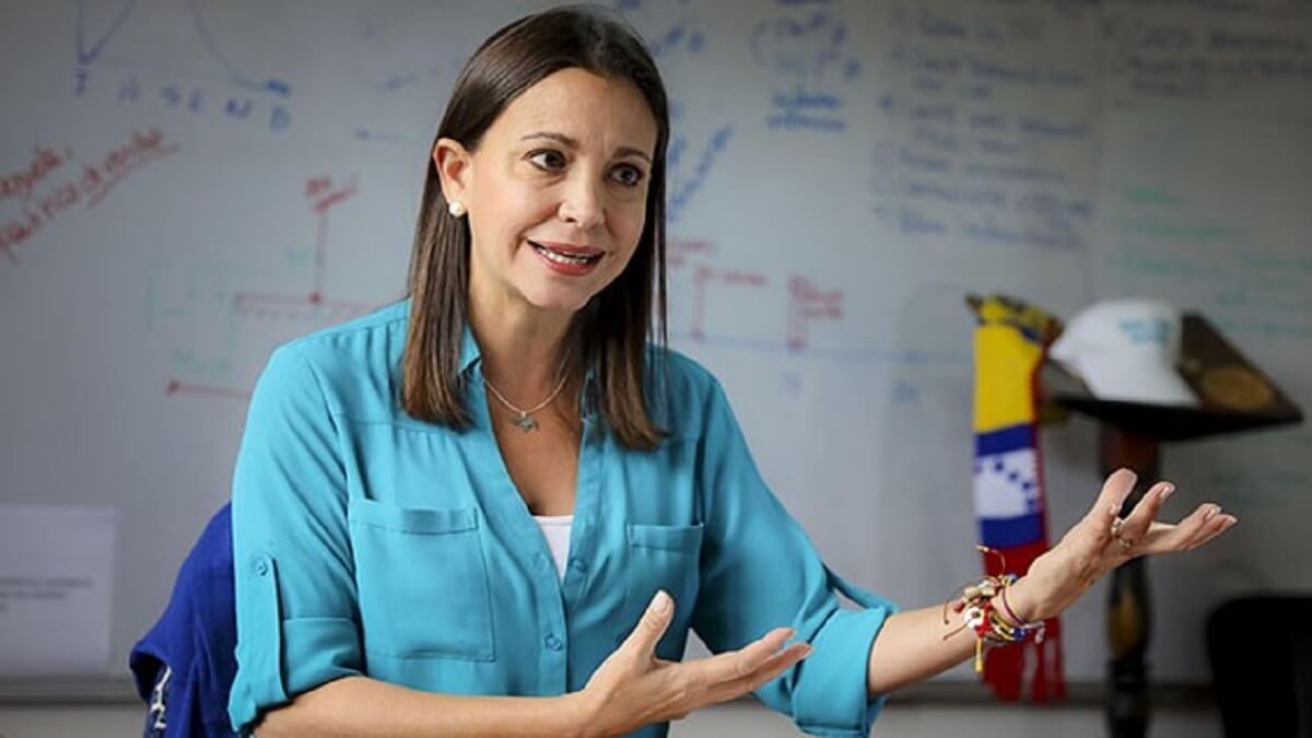 “QUE BUSQUEN APOYO SI LO NECESITAN”: María Corina Machado sobre la alianza Rosales-Capriles