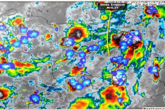 Onda tropical #31 se acerca al Caribe, ¿Qué esperar en Nueva Esparta?