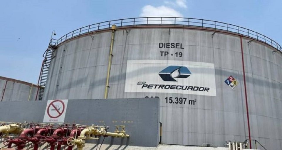 Petroecuador cumplirá con el plebiscito que exige detener la explotación petrolera en la Amazonía