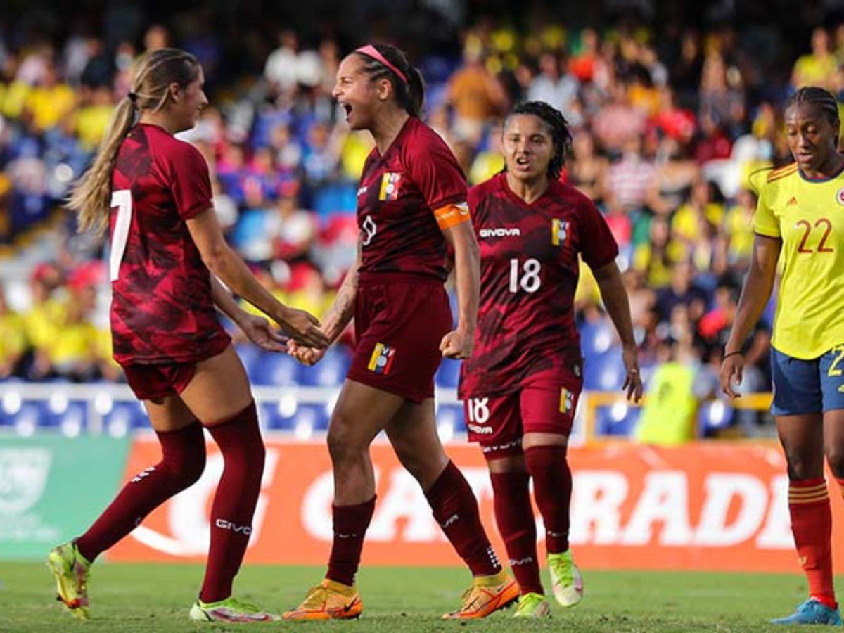 La selección femenina de fútbol de Venezuela desciende en la clasificación de la FIFA