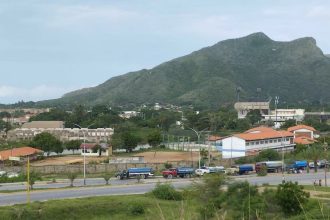 ¡Margarita! Vecinos de la Av. El Colegio piden organización de camiones cisternas