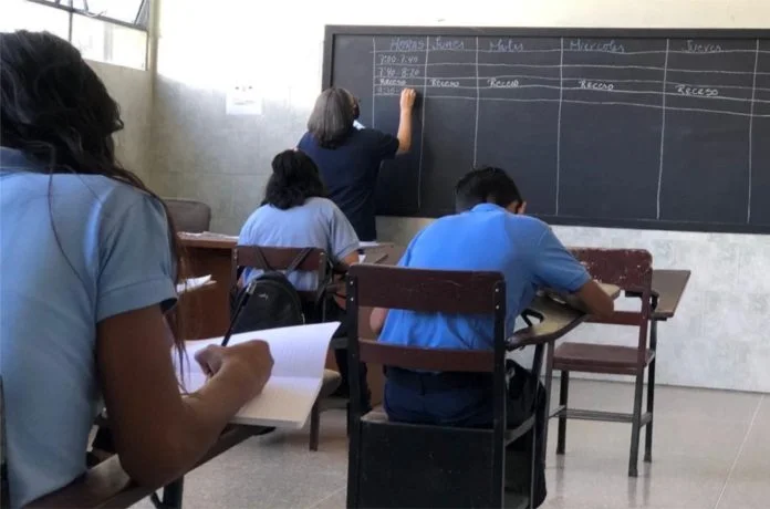 El 90% de los estudiantes de sexto grado no están preparados para comenzar el bachillerato