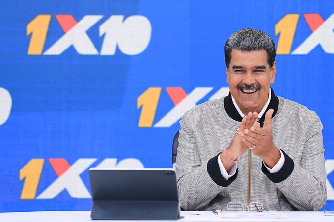 Presidente Maduro envía al ministro de comunicación a aprender de los tiktokers: Es necesario innovar