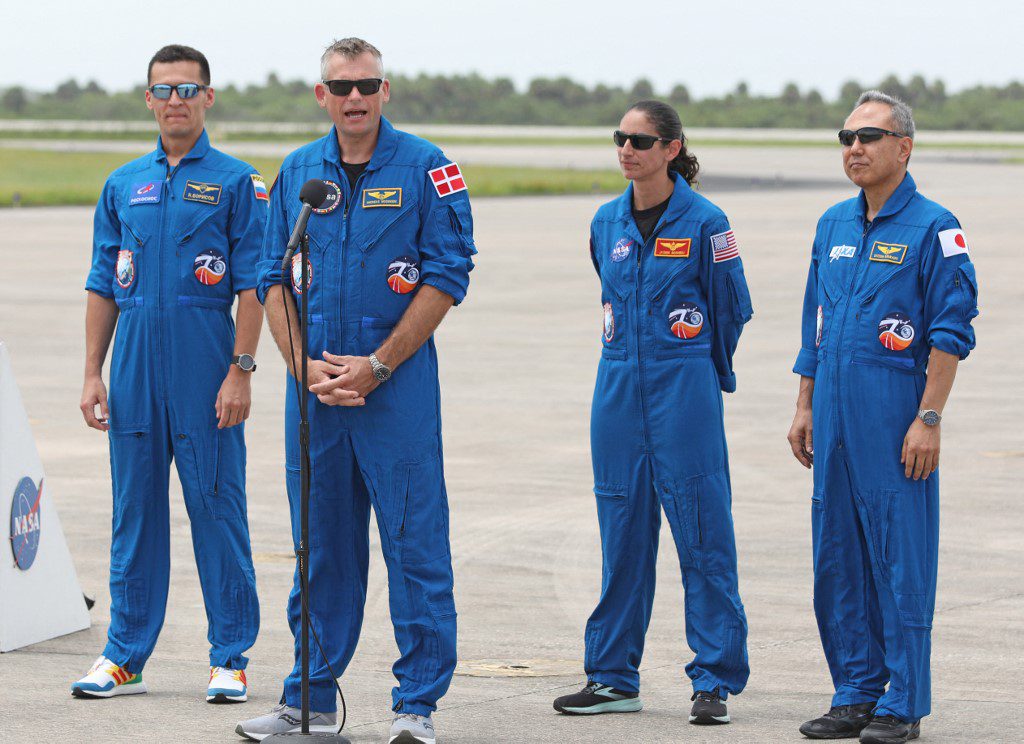 ¡ASTRONAUTA CON MÁS TIEMPO EN EL ESPACIO NO VUELVE EN ESTA MISIÓN! Todo listo para que despegue el Crew-7 a la EEI