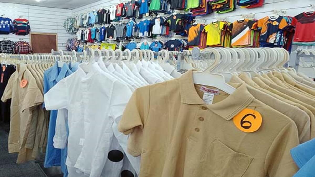 VENTA DE UNIFORMES en caída libre: competencia desleal hace mella en el sector