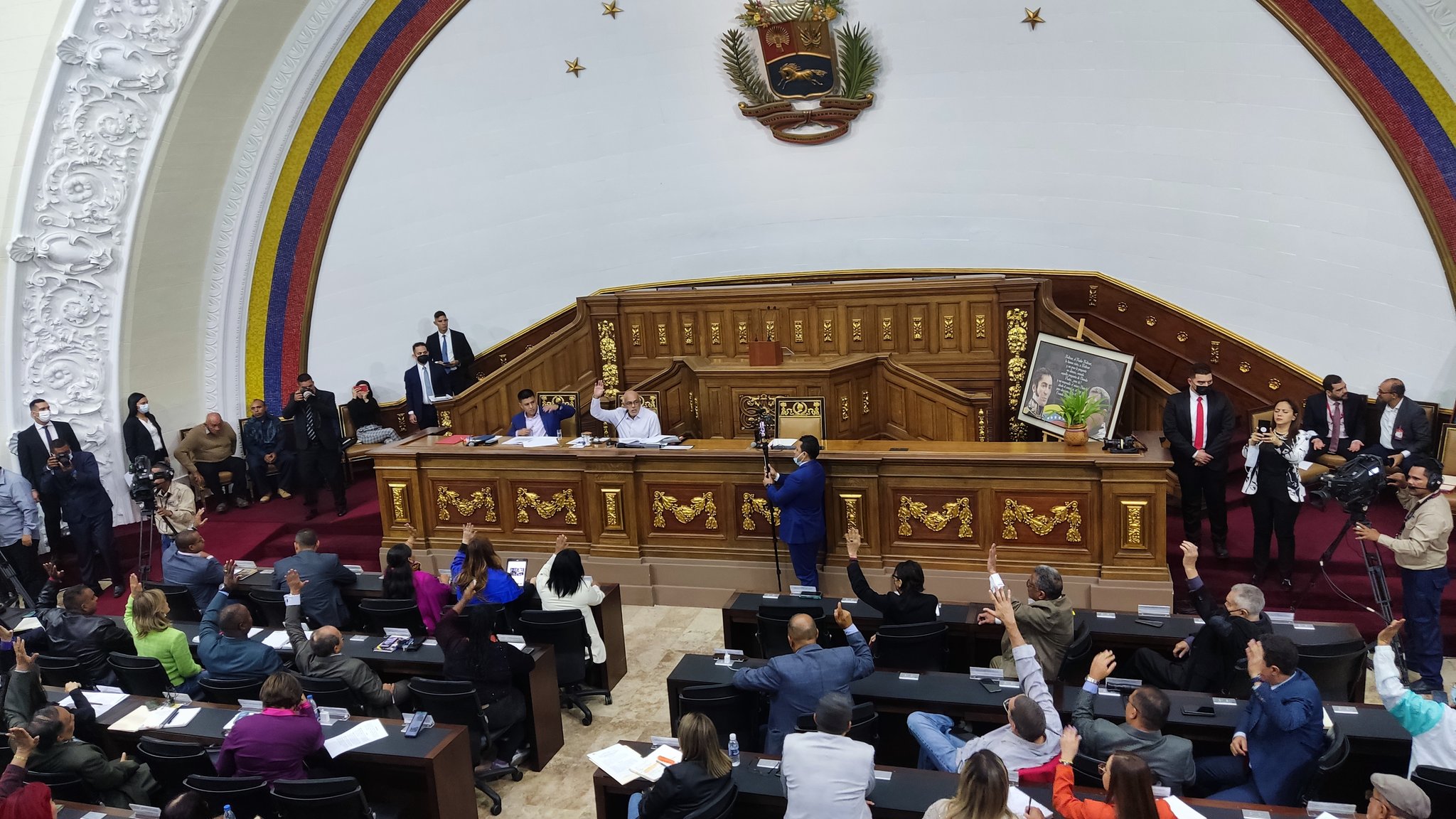 La Asamblea Nacional debe convocar a designación de un nuevo Contralor General de la República