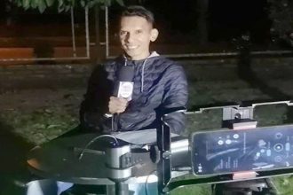 Imputado El periodista se encontraba «desde hace varios meses» en la zona haciendo cobertura de las operaciones emprendidas por la Fuerza Armada Nacional Bolivariana (FANB) para combatir la minería ilegal. Según el sindicato, la Fiscalía, que no se ha pronunciado al respecto, imputó al periodista por los delitos de «ejercicio de la minería ilegal en modalidad de promoción e incitación, ocupación de zonas protegidas e incitación a delinquir».