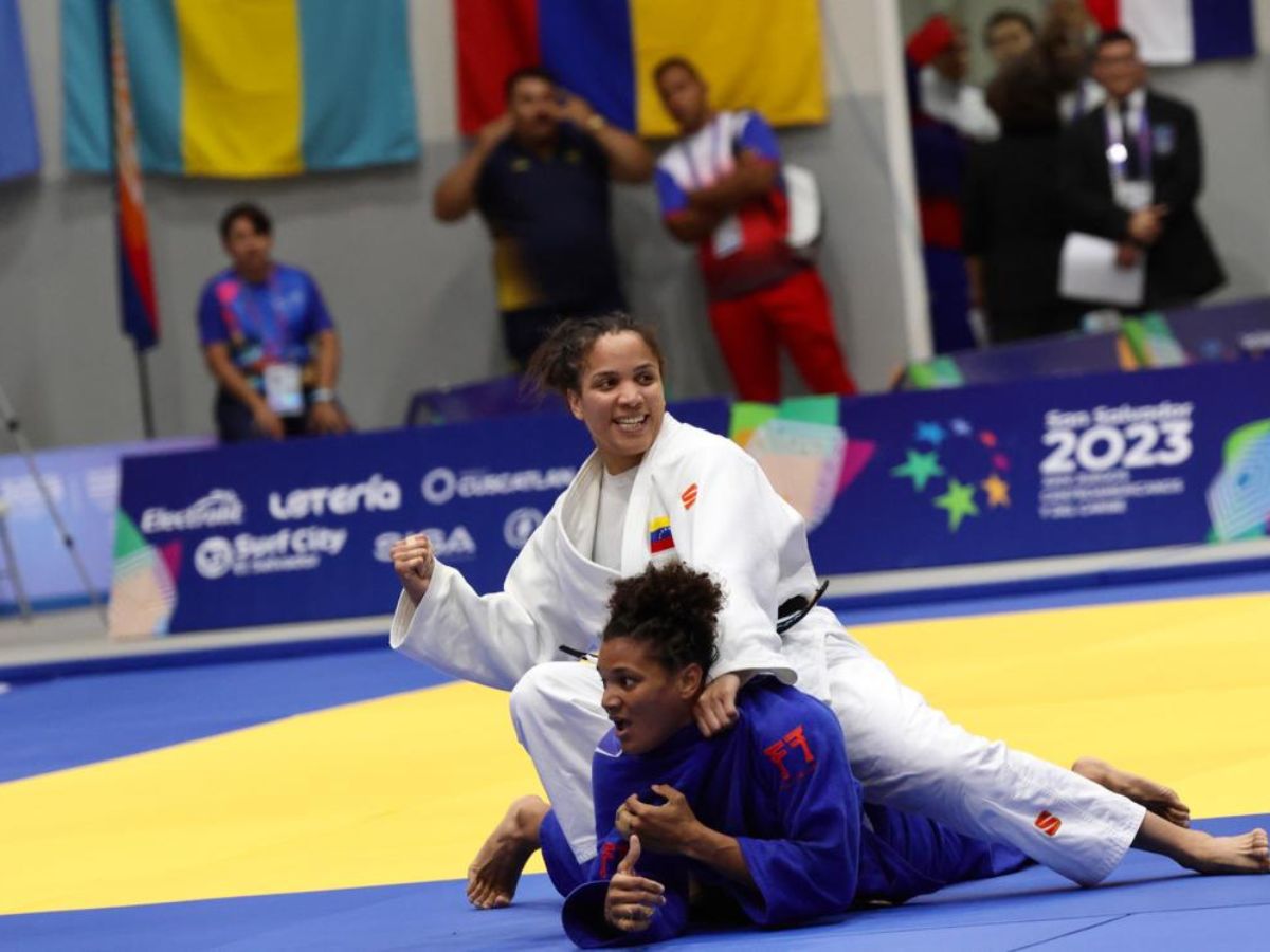 Elvismar Rodríguez gana la medalla de oro en Canadá