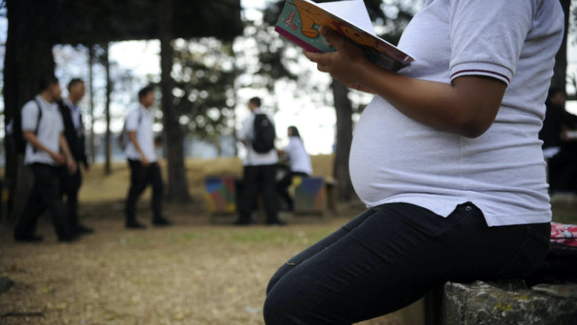 Reportan disminución embarazos de adolescentes en Venezuela