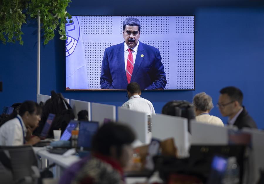 Maduro solicita mayor respaldo de China e India a los países del Sur global en G77