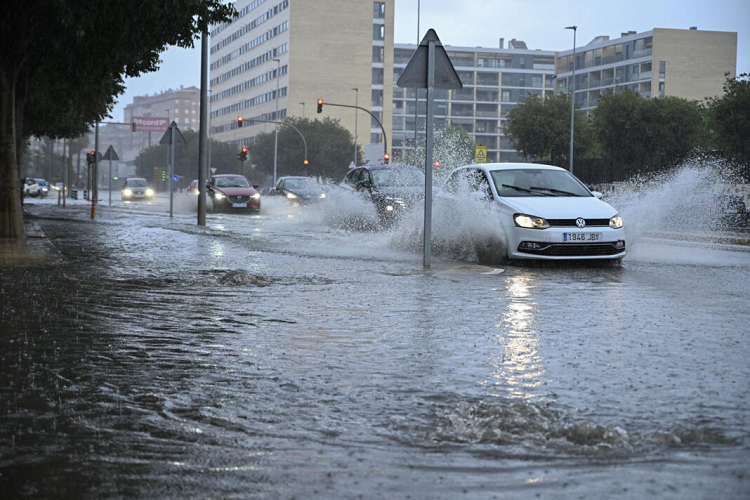 Al menos dos muertos en España tras fuertes lluvias
