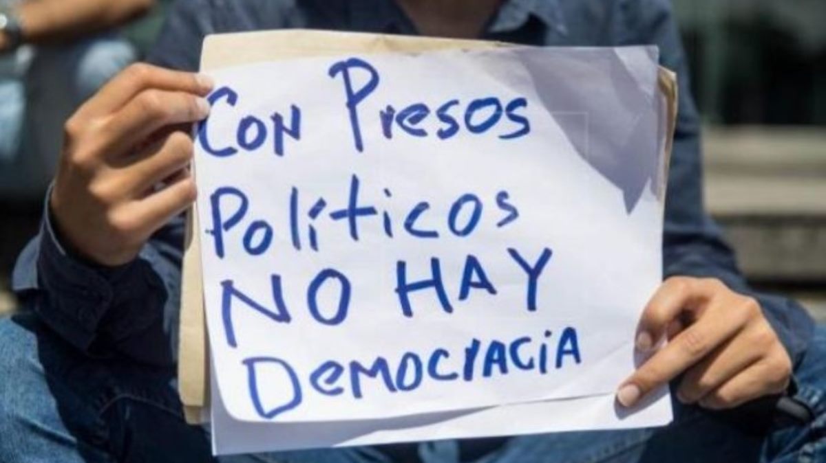 ARREMETIDA A LA DISIDENCIA: cada seis horas se registra una detención arbitraria por razones políticas