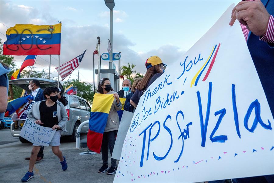 El Gobierno de Biden expande el TPS para los venezolanos en Estados Unidos