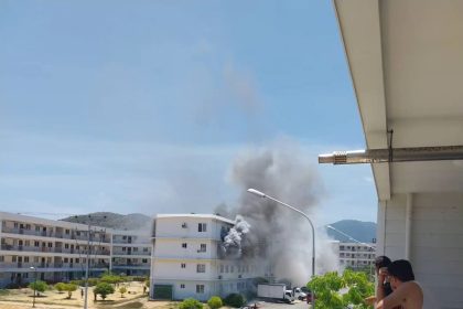 ¡Margarita! Incendio en apartamento de la Torre A11 en La Auyama +Video