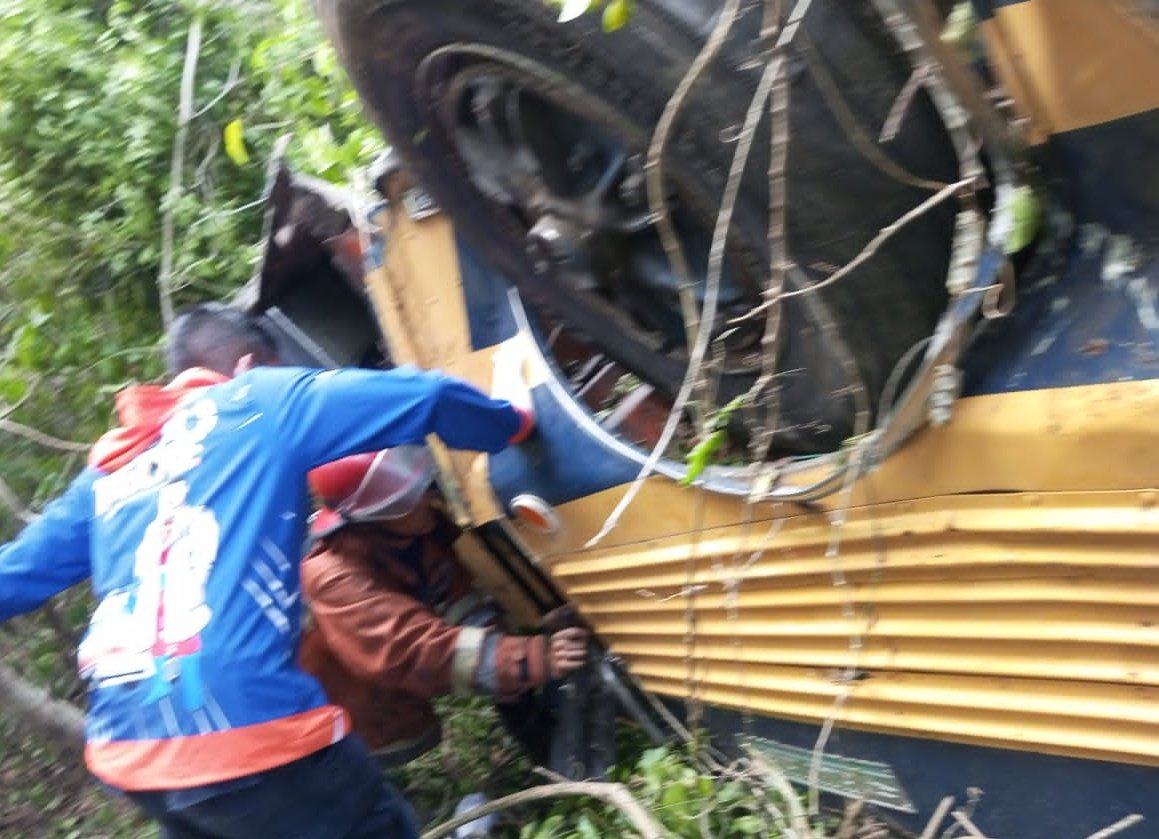 Vuelco de autobús en Puerto Cabello deja 4 muertos y 28 heridos