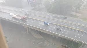 Para las próximas horas se espera actividad eléctrica y ocasionales ráfagas de viento en los estados mencionados. Para Falcón, este de Apure y Barinas, Los Andes y Zulia se prevé nubosidad fragmentada.